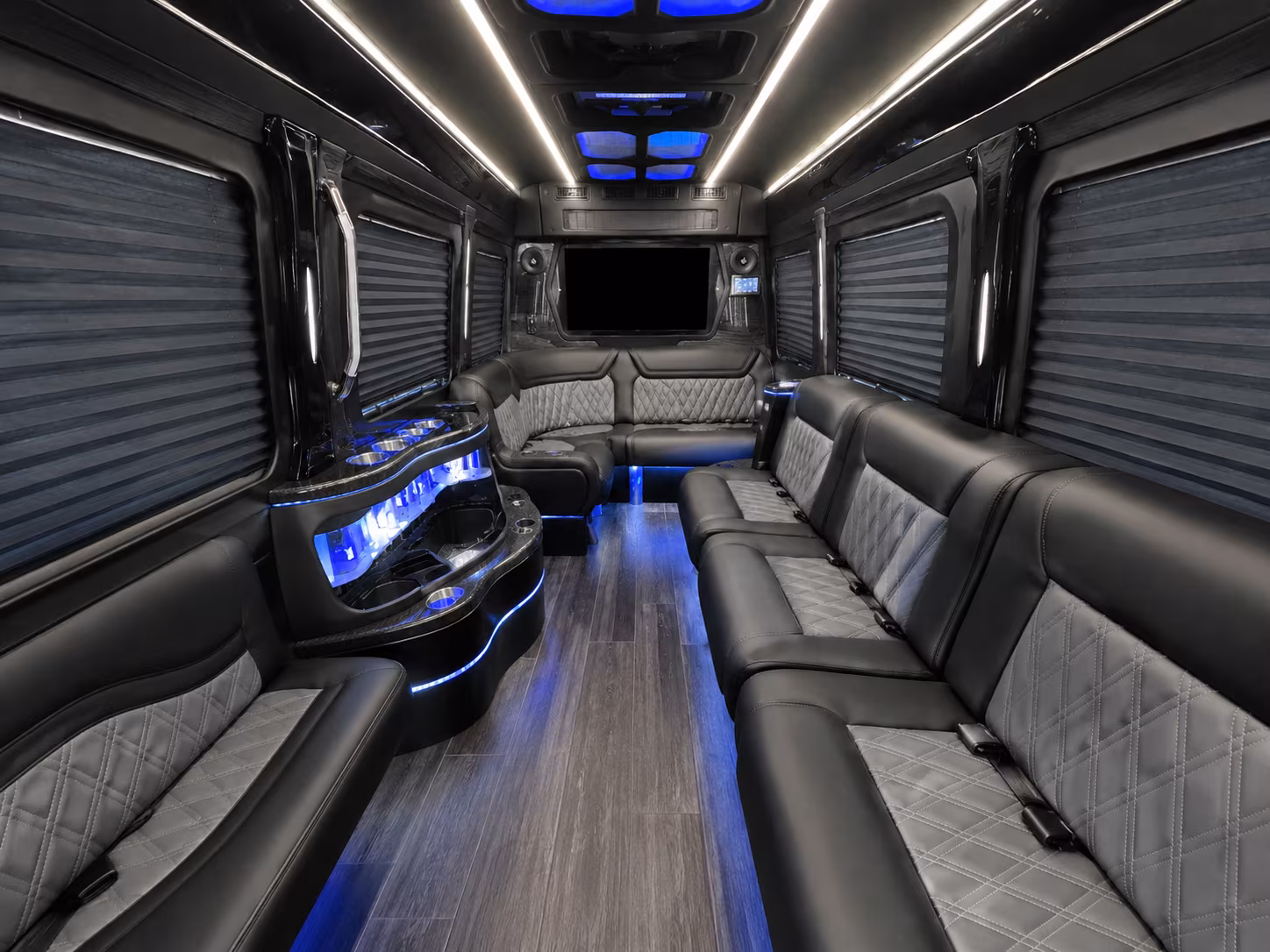 edinburg 25 passenger party bus